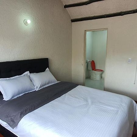 Portal Norte 170 Acogedoras Habitaciones Con Todos Los Servicios Bogota Luaran gambar