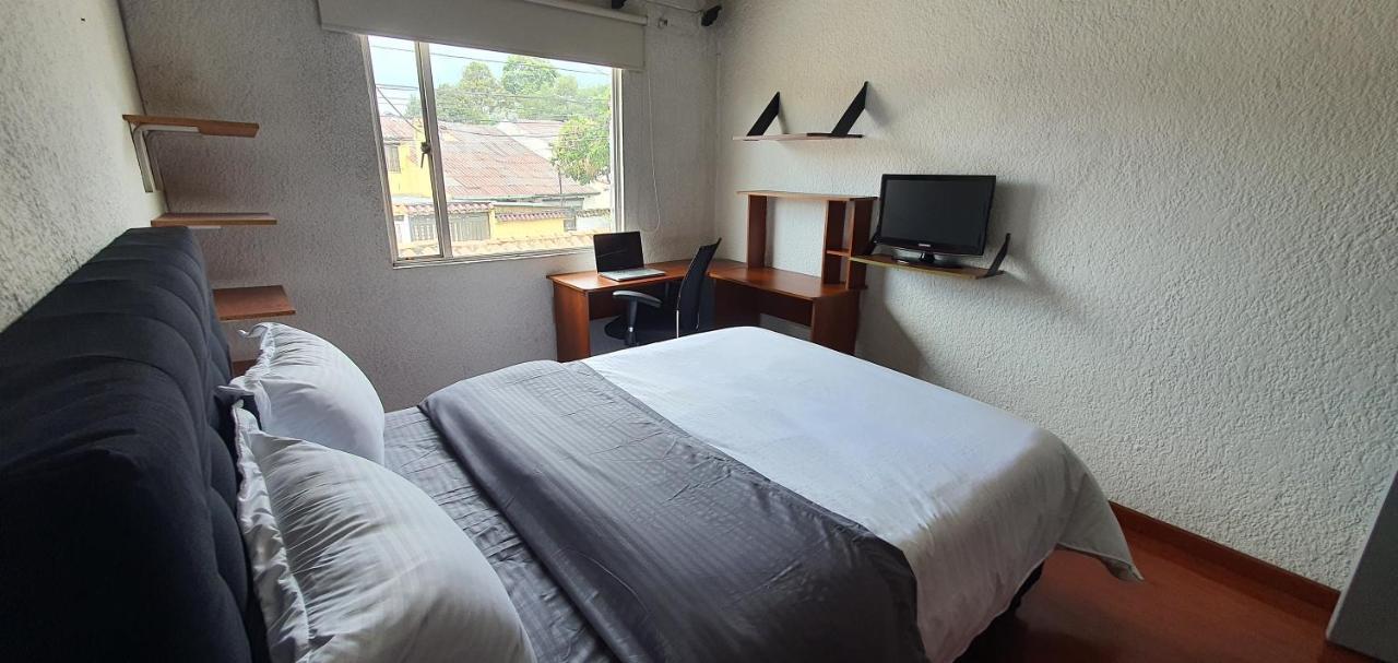 Portal Norte 170 Acogedoras Habitaciones Con Todos Los Servicios Bogota Luaran gambar