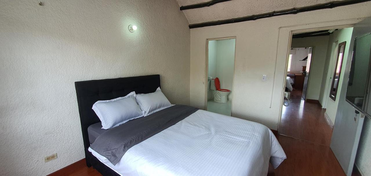 Portal Norte 170 Acogedoras Habitaciones Con Todos Los Servicios Bogota Luaran gambar